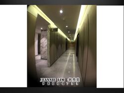 Sbf Center (D1), Retail #573447111